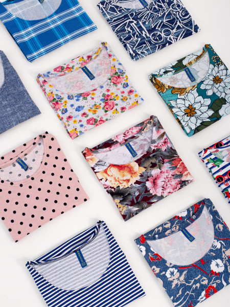 Футболка женская кулирка "Распродажа" Футболка женская кулирка "Распродажа"